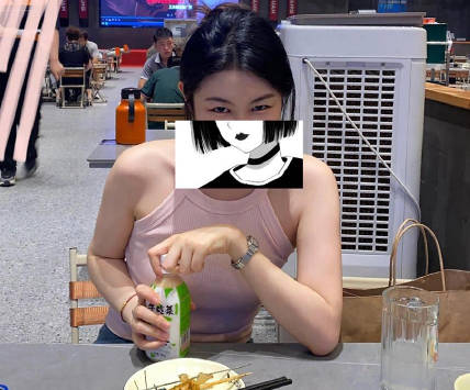 終於在堂姐醉酒狀態進入瞭堂姐的陰道